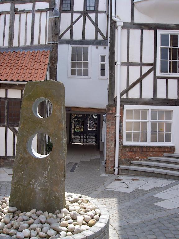 דירות יורק 11 Talbot Court חדר תמונה